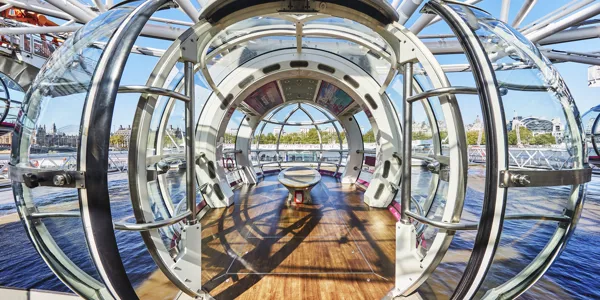 22747 London Eye 1A Pod 010